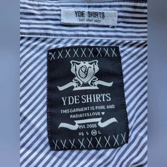 YDE Button Up Stripes Pinstripes Shirt Long Sleeves Button Back Collar  Medium - Picture 2 of 11